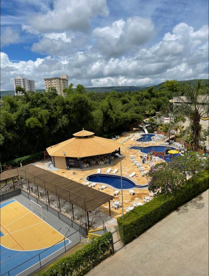 SUÍTE PARA ATÉ 4 PESSOAS EM GOLDEN DOLPHIN GRANDE HOTEL PISCINA 24h Caldas Novas Exterior foto